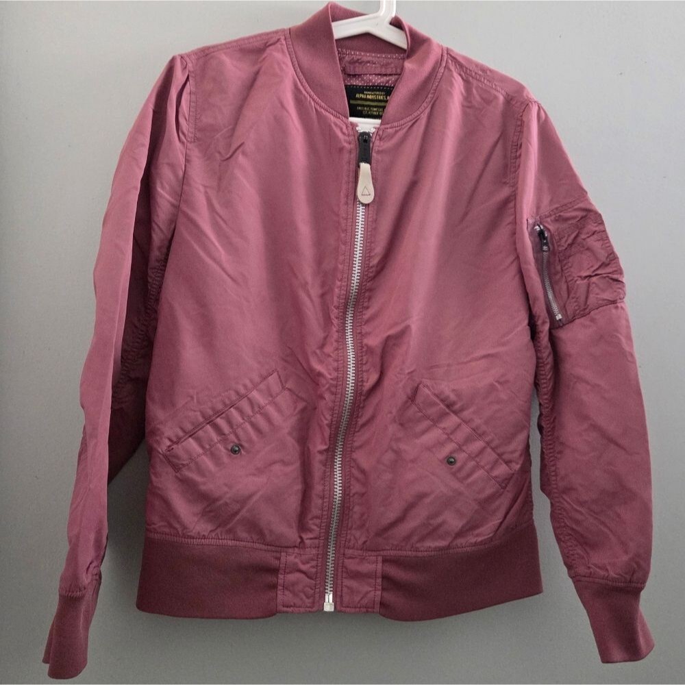 Alpha Industries Dusty Pink Nylon Flight Bomber Jacket Utility Medium - Picture 1 of 15